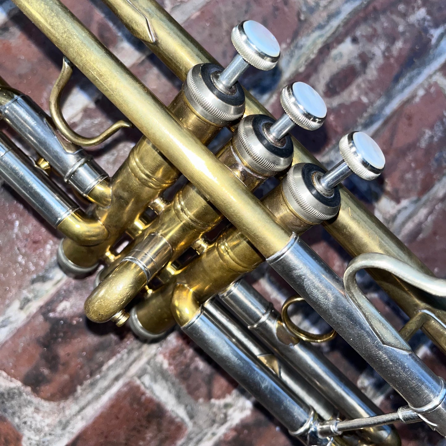 Bach Stradivarius C/Bb Trumpet 239